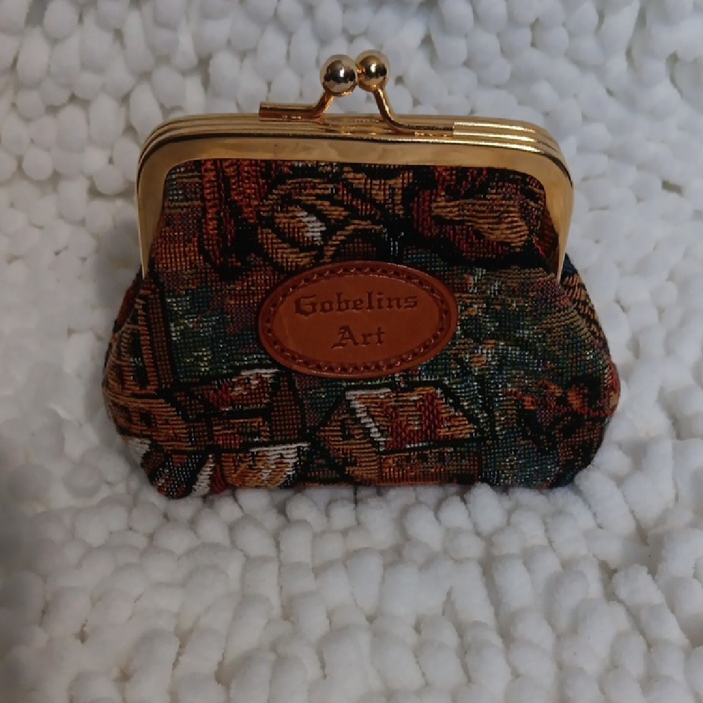 Gobelins Art Tapestry Coin Purse with Gold Clasp